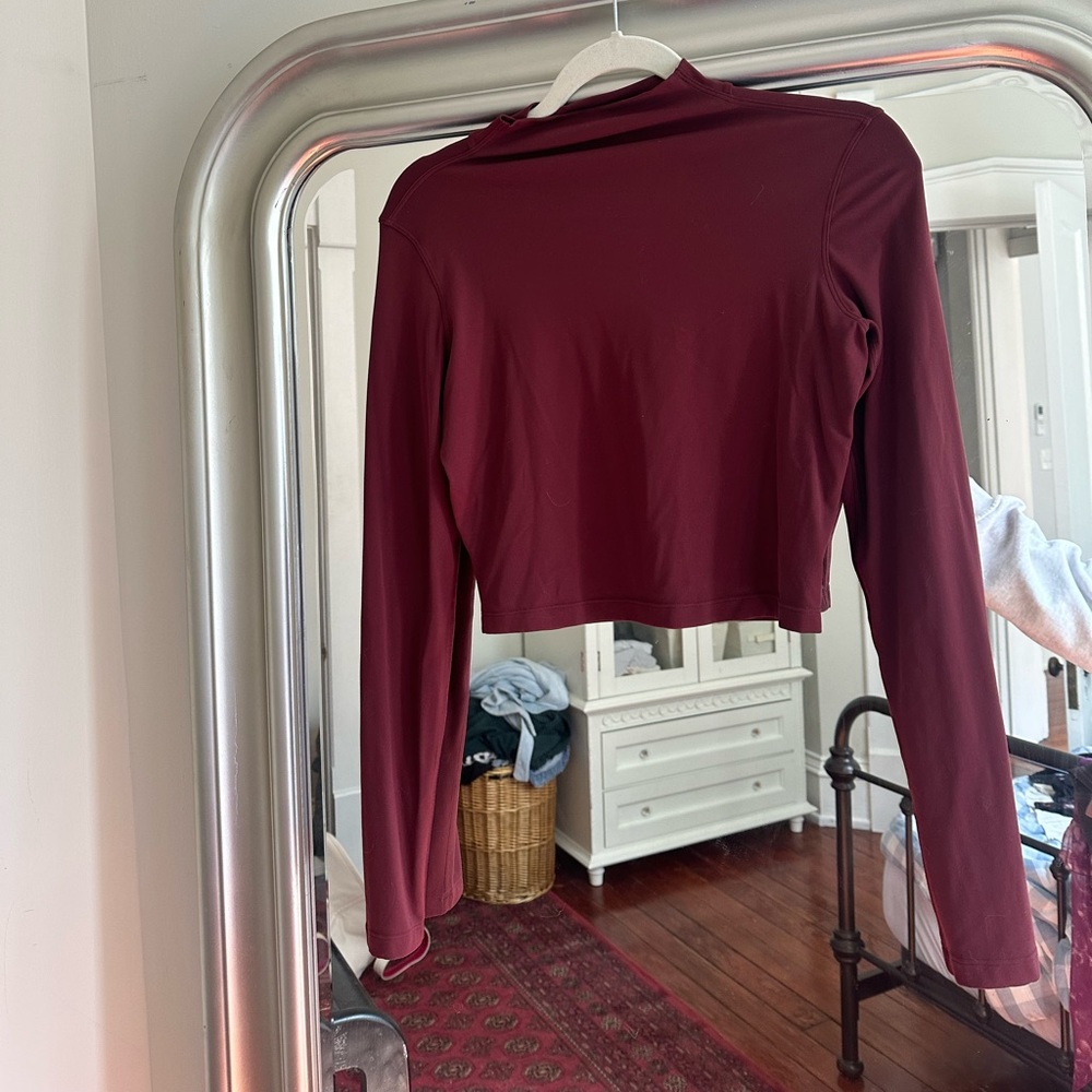Lulu tops